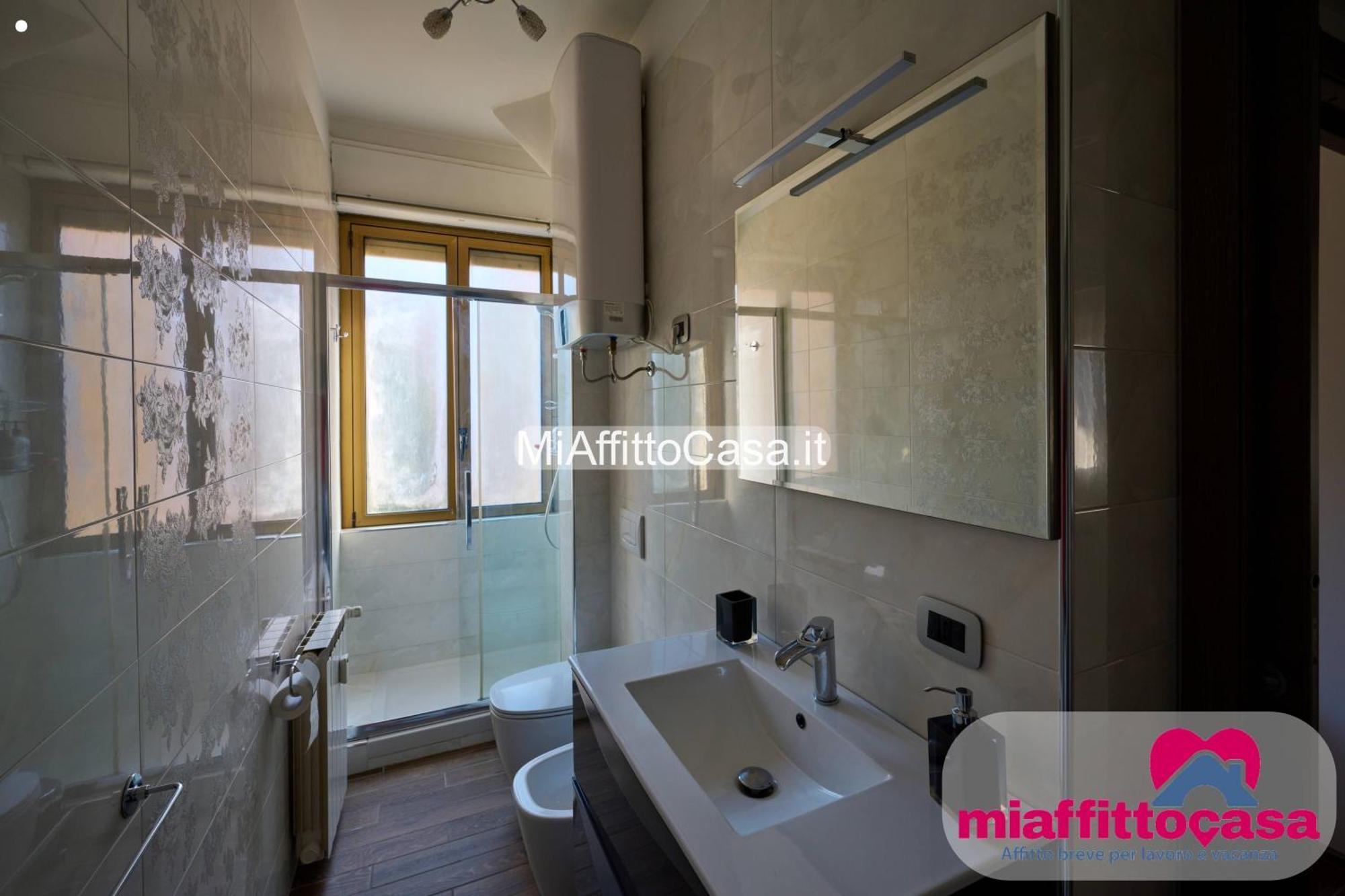 Wissam'S Red Kitchen Apartment Milano Esterno foto