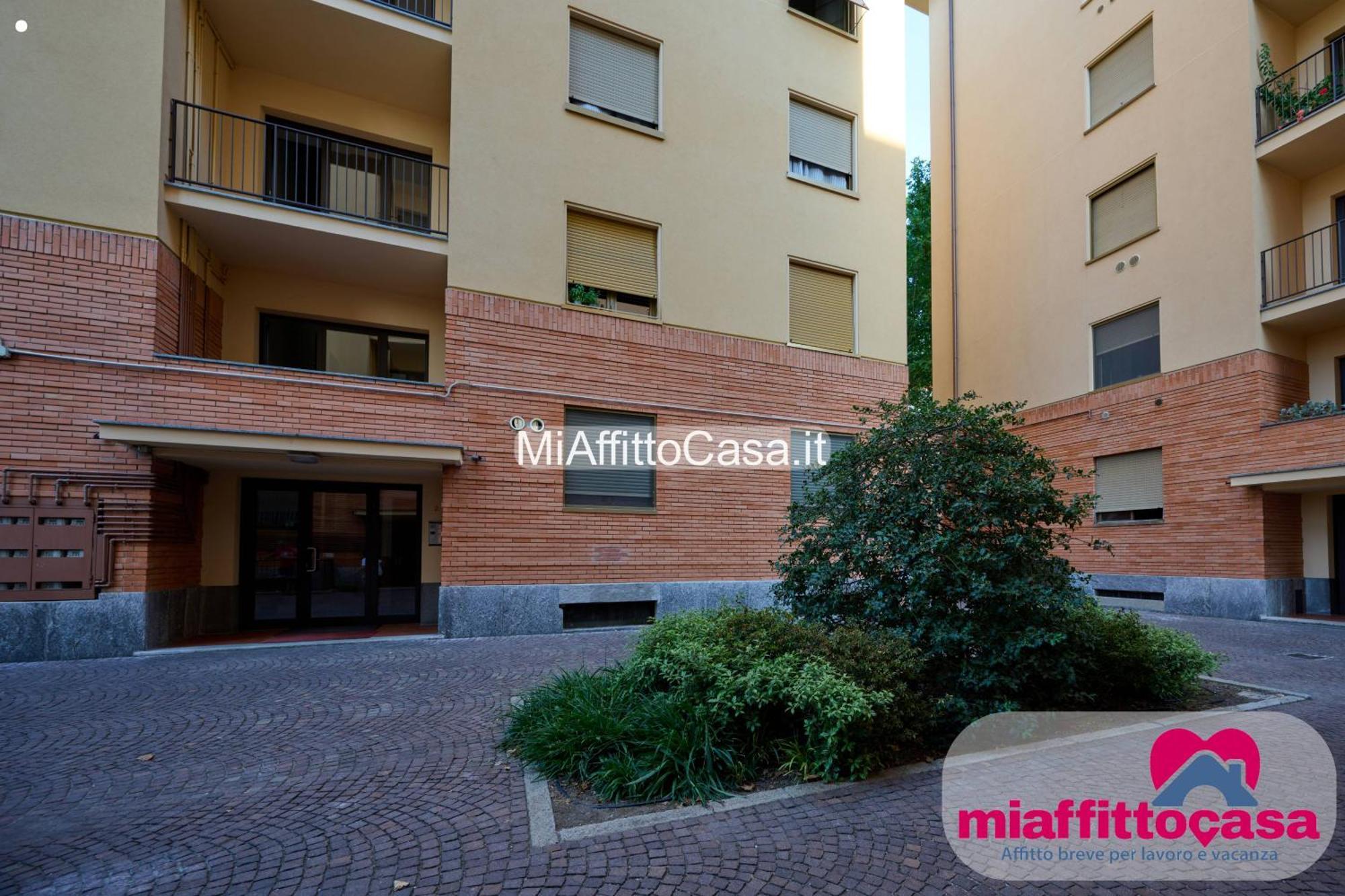 Wissam'S Red Kitchen Apartment Milano Esterno foto